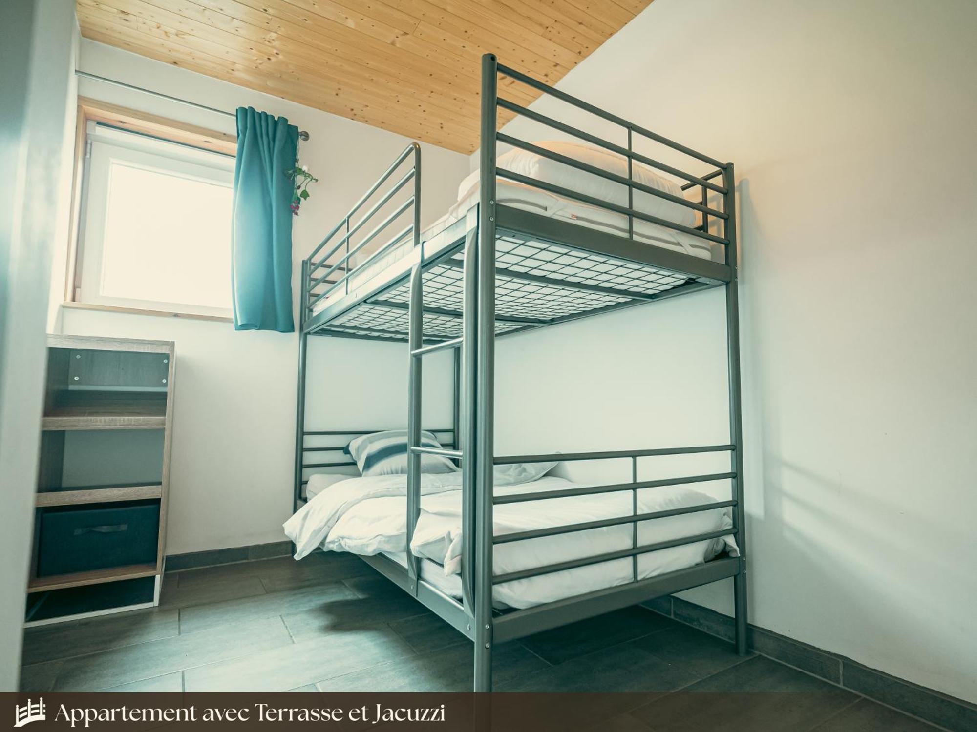 Les Appartements Du Pont Alsort Froid-Chapelle Kültér fotó
